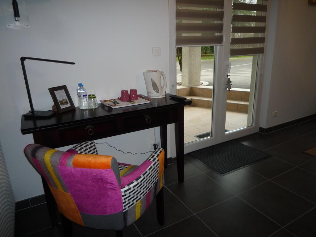 Chambres D'Hotes Les Chalinettes Fegersheim Room photo